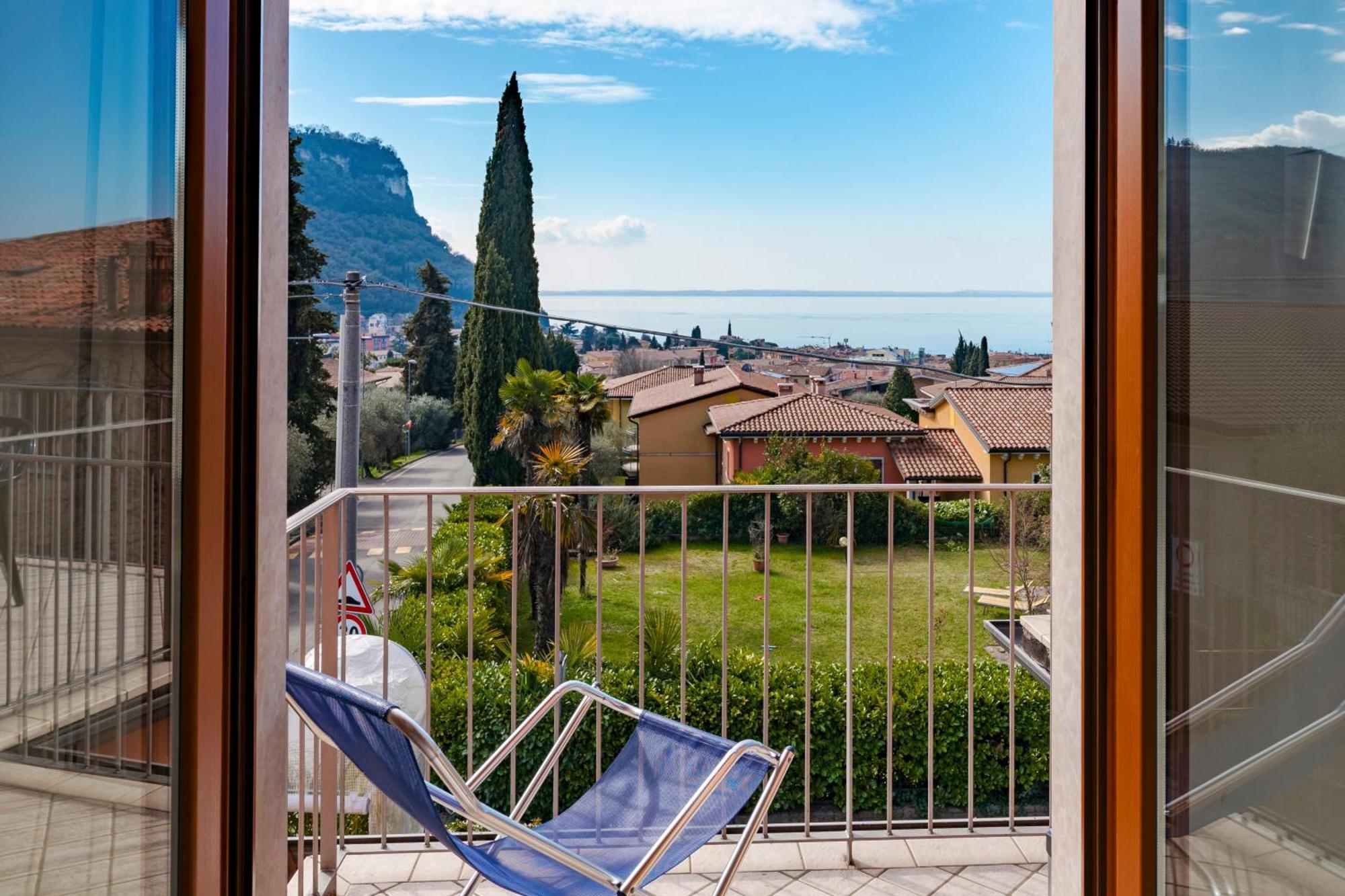 Terrazza Di Garda - Regarda Travel Garda (Verona) Exterior foto