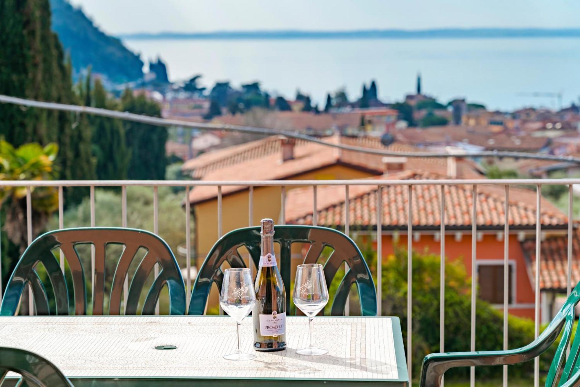 Terrazza Di Garda - Regarda Travel Garda (Verona) Exterior foto